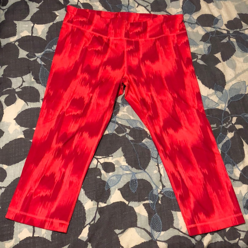 Under Armour Cropped Leggings